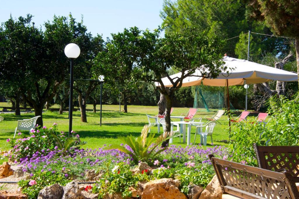 Agriturismo Santa Chiara Алецио Екстериор снимка