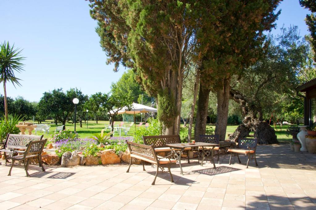 Agriturismo Santa Chiara Алецио Екстериор снимка