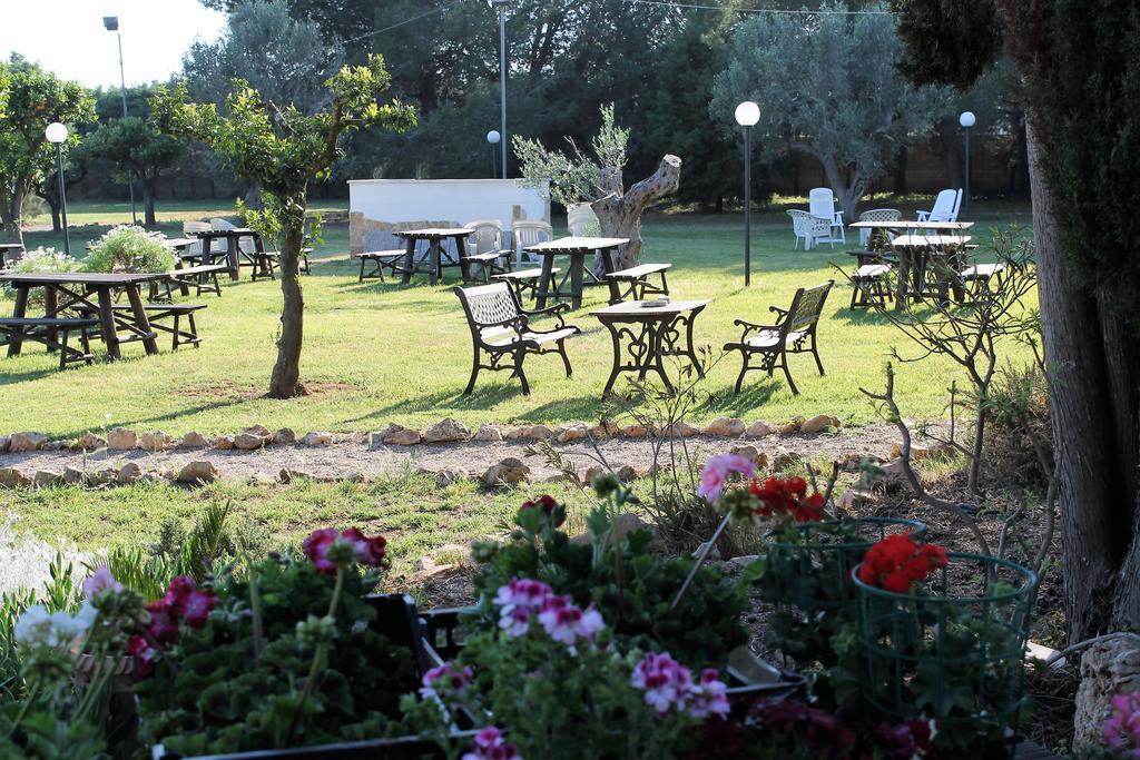 Agriturismo Santa Chiara Алецио Екстериор снимка