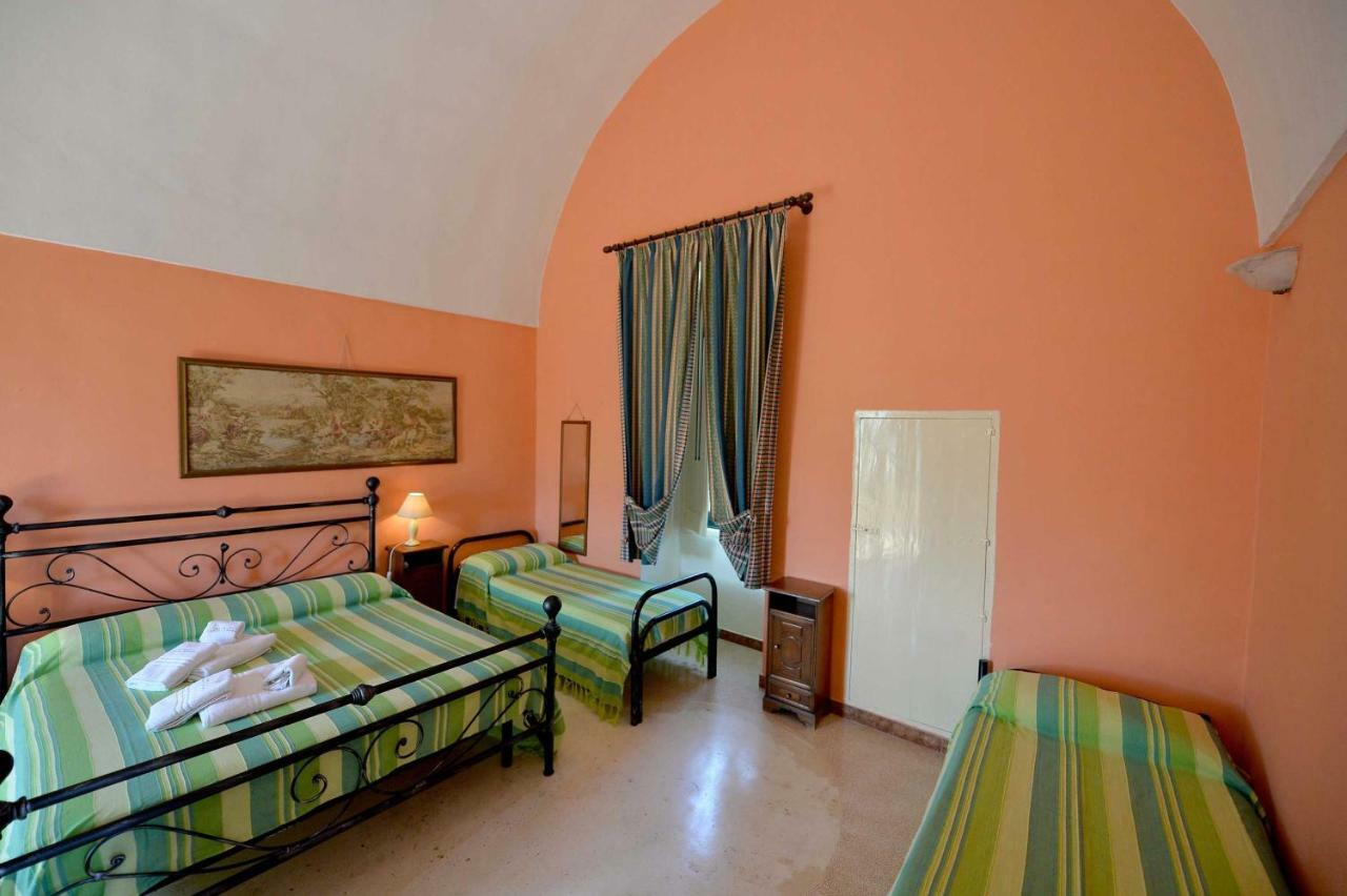 Agriturismo Santa Chiara Алецио Екстериор снимка