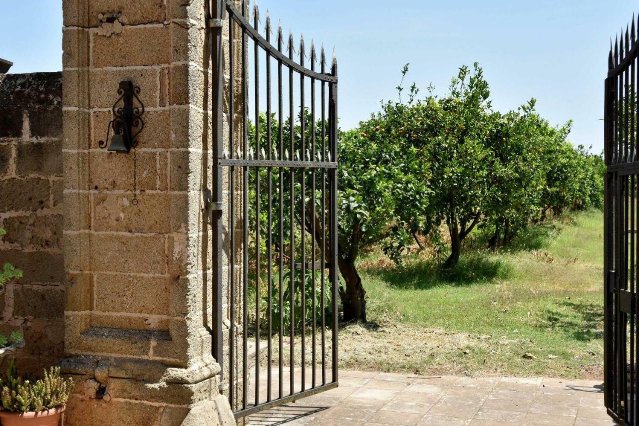 Agriturismo Santa Chiara Алецио Екстериор снимка